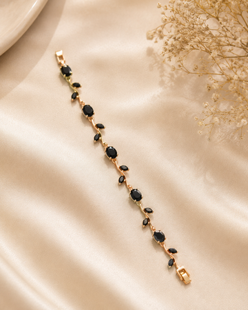 Elegant Black Stone Leaf Bracelet – Gold Finish